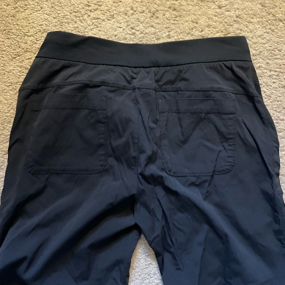 Athleta shorts. - Picture 3 of 3